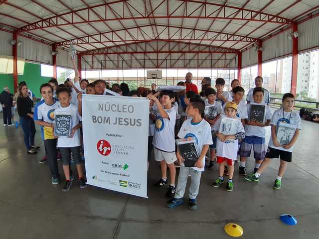 Fundação Tênis inaugura Núcleo no bairro Bom Jesus, em Porto Alegre