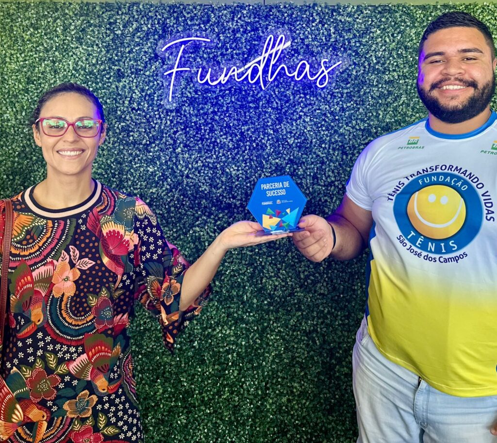 Homenagem FUNDHAS à parceria com a Fundação Tênis em São José dos Campos